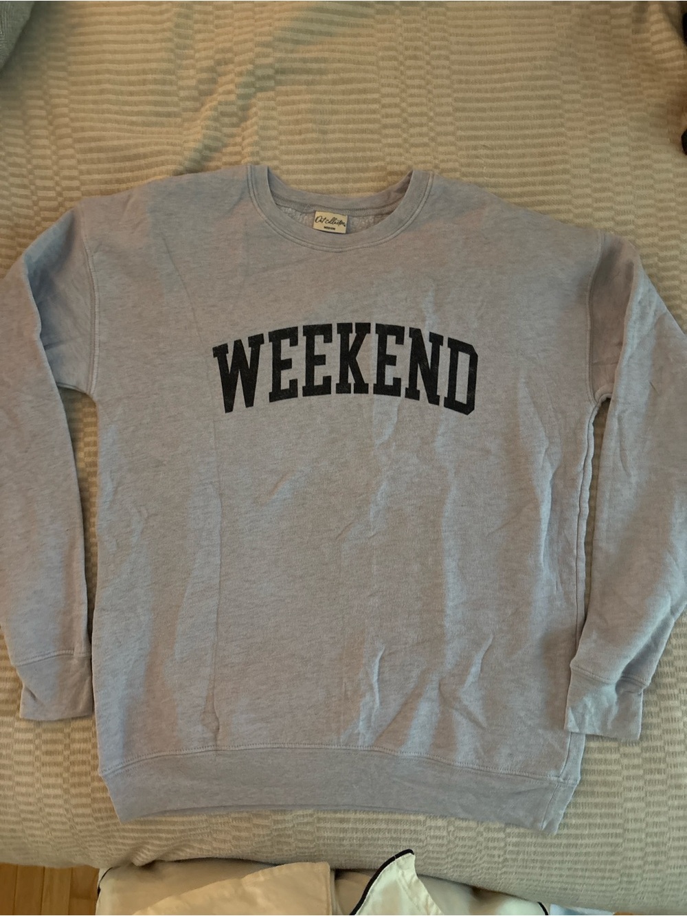 Weekend Arch Graphic Crewneck Sweatshirt - Light Gray